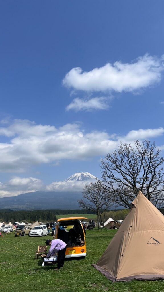 ゴーアウトキャンプふもとっぱらのキャンプ場